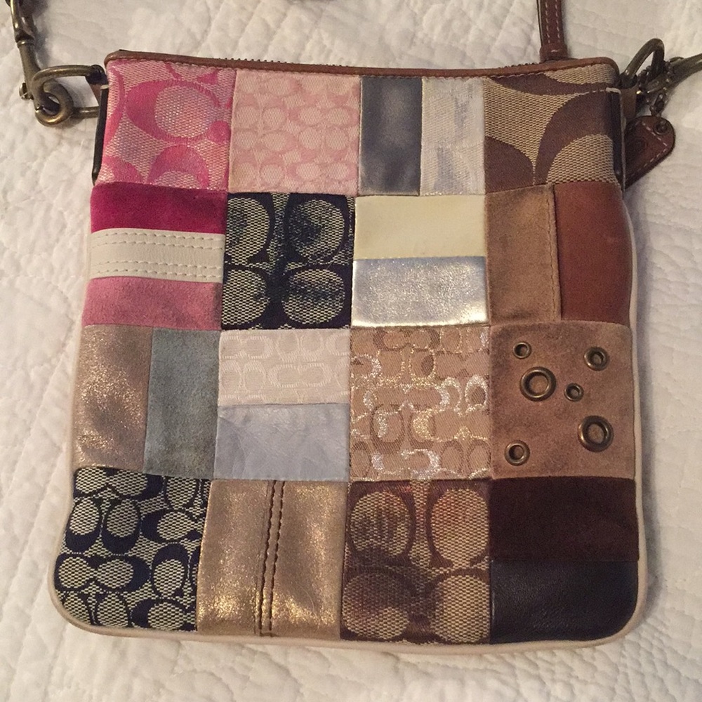 Coach Bag - Picture 2 of 5